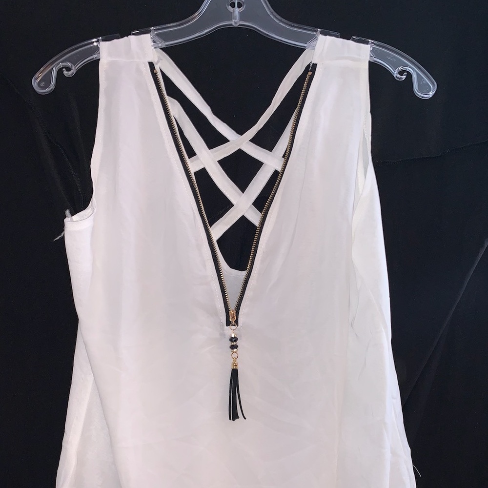 Sleeveless Chiffon Tank Top SIZE L